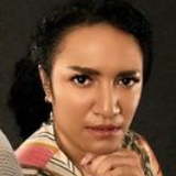 Putri Nere sebagai Marta