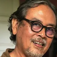 Budi Ros sebagai Bapak Home Sweet Loan