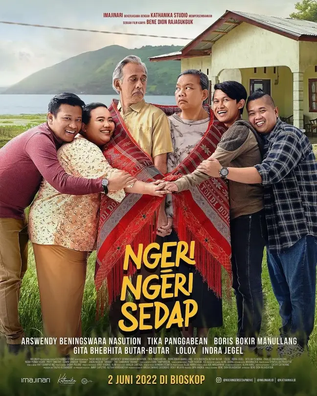 Poster Ngeri Ngeri Sedap potrait film Indonesia